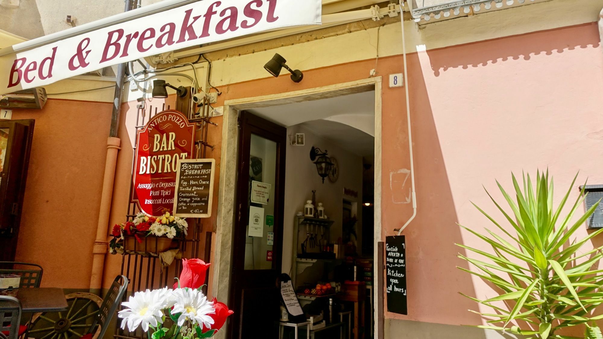 Antico Pozzo Bed And Breakfast Финале Лигуре Екстериор снимка